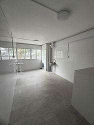Blk 157 Mayflower Shopping & Food Centre (Ang Mo Kio), HDB 3 Rooms #612882011